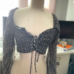 AMAZING DEALS ON LV GUCCI PRADA W/gucci 💣💥